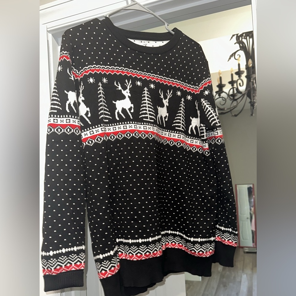 Christmas sweatshirt - large
